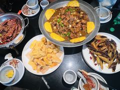 -五谷丰登农家院·地道胶东菜·海鲜烧烤(威海店)