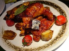 -春树下·树屋花房西餐厅(罍街AS1980店)