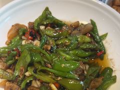 -大城小院饭店(博隆广场虹桥店)