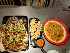 -川芙蓉·市井老川菜(长寿路店)