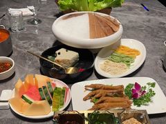 -德天肥牛海鲜火锅(城西银泰店)
