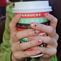 -一笔绣狂草美甲坊