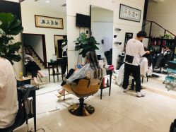 -Hello Lady发型设计