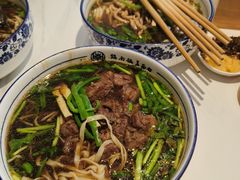 -镇南锅盖面馆(解放路店)