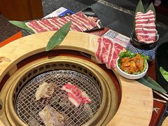 -喜牛烧肉酒场·黑金店(威高广场店)