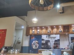 -贵府酸汤牛肉火锅·贵州老字号(飞山街店)