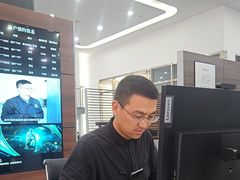 -奔驰利星行(北京花乡店)