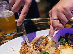 肋排鸡翅鸭腿拼盘-MOSSO德国餐厅·音乐酒吧(环宇荟店)