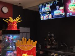 -麦当劳(中山公园龙之梦店)