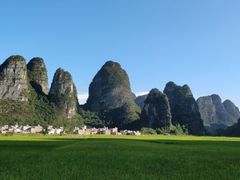 -钟山水墨田园