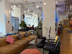 -WeWork中国(南京西路社区店)