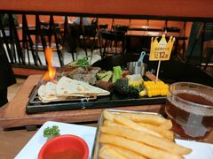 -豪客来牛排(空港华联店)