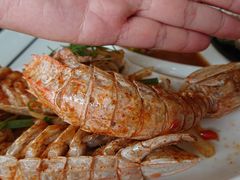 -覃记海鲜美食餐厅