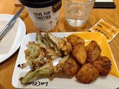 -乐凯撒披萨·烤鸡(曜一城店)
