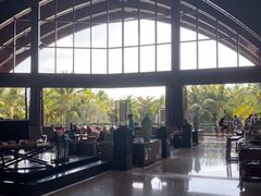 -三亚湾海居铂尔曼度假酒店