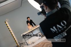 -MAO亲爱的猫婚纱摄影工作室