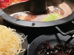 -晓宇重庆火锅(西安荟聚店)