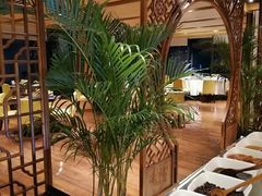 -上海龙之梦万丽酒店