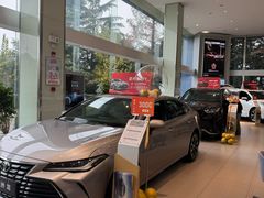 -上海和裕一汽丰田4S店(七宝店)