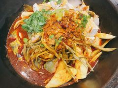 乌江鱼-缘福乡村铁锅炖民宿(八达岭店)