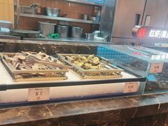 -黑金·寻焰自助百汇·烤肉·火锅(中街店)