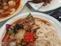 -马尔龙新疆饭店·清真(瑞景店)