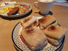 -必胜客(上海南站店)