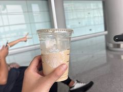 榛果风味拿铁-星巴克(北京首都国际机场7店)