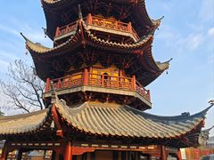 -龙华寺