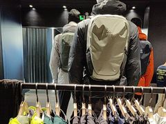 -凯乐石KAILAS(万国奥特莱斯店)