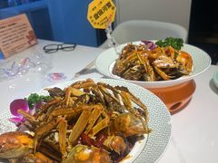 -嗨辣小聚·盘锦河蟹·海鲜烧烤龙虾(盘锦十年好店)