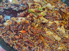 -烧哥美蛙肥肠鱼火锅·十五年社区店