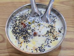 -白翔甜食店