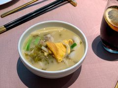 黄鱼面-新荣记(南京西路店)