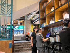 -黄泥岗·地道湖北菜(奥特莱斯店)