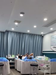 点击看大图 -白博士祛痘·皮肤管理中心