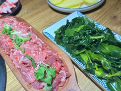 -贵厨酸汤牛肉(小十字店)