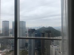 -大连星海皇冠假日酒店