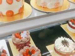 -花花卷卷·鲜食蛋糕(静安久光百货店)