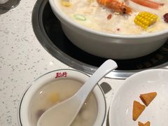 -三人行骨头王火锅(长寿店)