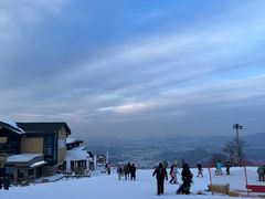 -中旅松花湖滑雪场