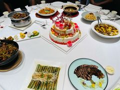 -贝勒爷·酥不腻烤鸭