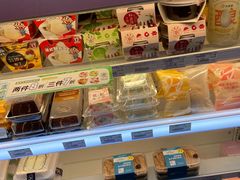 -全家便利店(兴贤路店)