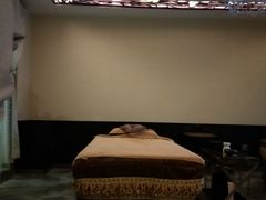 -香水足浴•按摩•SPA•汤泉会馆(南岗花园街店)