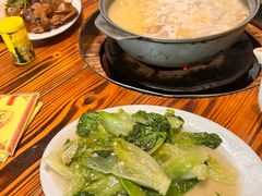 -侠成水上农庄(工业大道店)