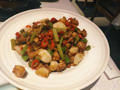 -鄱阳湖·江西小炒·瓦罐煨汤(五道口店)