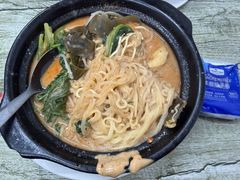 -小街曹师傅砂锅麻辣烫(亚泰大街店)