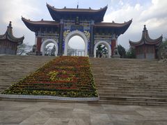 -抱犊寨风景区