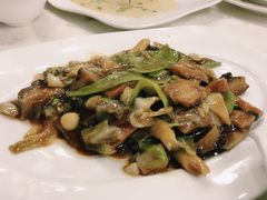 -梅龙镇酒家(南京西路总店)
