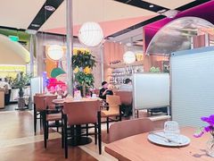 -芭莉与彩虹西餐厅(成都合生汇店)